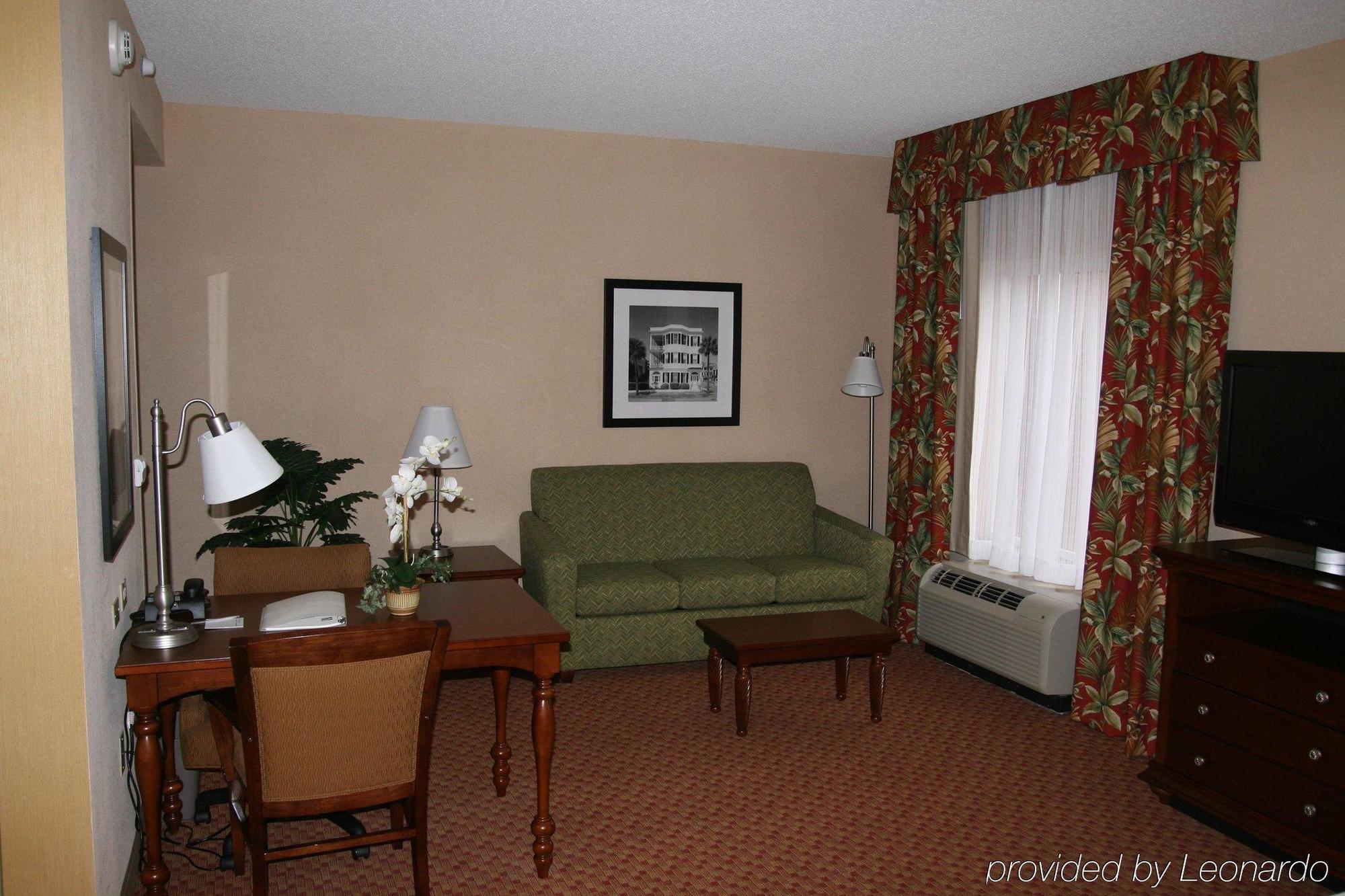 Hampton Inn & Suites Florence-North-I-95 Værelse billede